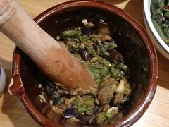 皮蛋青椒擂茄子-费大厨辣椒炒肉(皇庭广场店)
