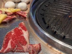 -哈哈碳都·牛肋条无限自助烤肉(台江万达店)