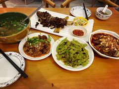 -曾牛肉
