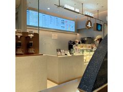 -喜茶(北京华贸购物中心店)
