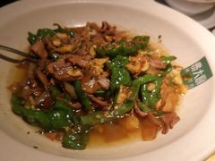 -费大厨辣椒炒肉(万家丽一店)