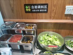 自助调料区-华姐鸡粉(中心店)