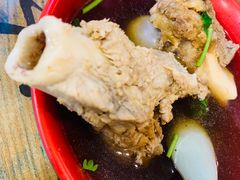 -老谢野馄饨(延安路店)