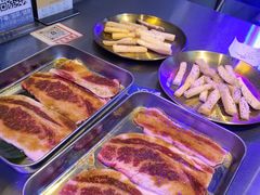 -由紀日本料理·炭火燒肉