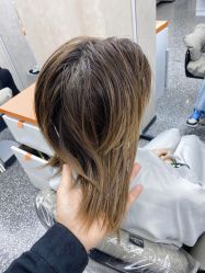 -东秀护肤造型