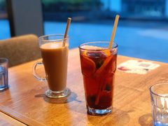 尊赏丝滑奶茶（热）-必胜客(苏州中心店)