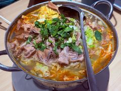 -闫家驴肉老店(华电一校店)