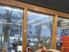 -圣夜东北菜烧烤·夜宵·小龙虾(胥江路店)