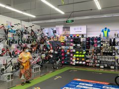 -迪卡侬(西华店)