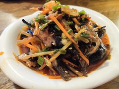 麻辣无骨鸡爪-三生小馆(亭知路店)