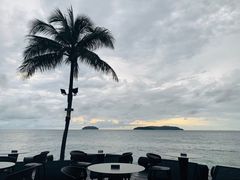 -Sunset Bar(丹绒亚路香格里拉店)