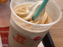 雪顶咖啡-肯德基(成山路地铁站店)