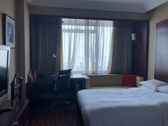 -上海龙之梦万丽酒店