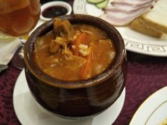 罐牛-92°C俄式厨房(中央大街店)