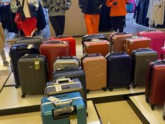 -BIGOFFS 超级折扣(仁恒伊势丹店)