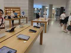 -Apple零售店(济南恒隆广场店)
