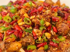 -巍山𤆵肉饵丝