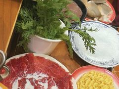 -沸炉重庆老火锅(军事博物馆店)