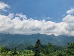 -梭布垭石林景区