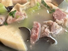 -蜜桃餐厅·伴山(湖滨商业街店)