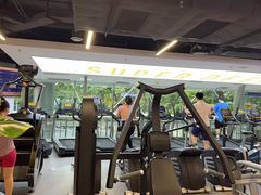 -超鹿运动(达信大厦店)