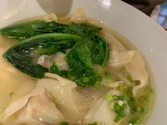 精品土猪肉抄手-村外有星光小食铺(长嘉汇店)
