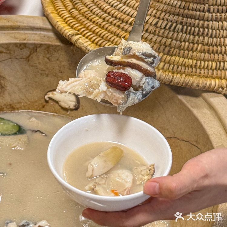 在上海，这家蒸汽石锅鱼真的没有对手！