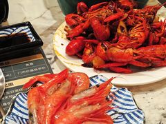 -金马门国际美食百汇(珞喻路店)