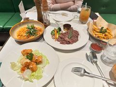 -静香HOUSE·全时段融合餐厅(七星欢乐颂店)