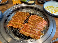 -明洞阿姨·韩式酱蟹烤肉·创意料理(三元桥店)