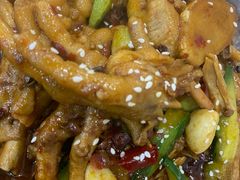 -江城燕子大排档(江汉路步行街店)