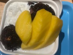 -满记甜品(日月光二店)
