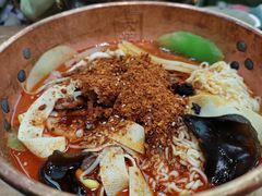 -成都你六姐·牛肉冒菜(城市集市合生汇店)