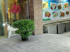 -满江红四季餐厅 · 国家五钻级酒家(新纪元大酒店店)