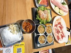 -乌拉烤肉(如皋首店)