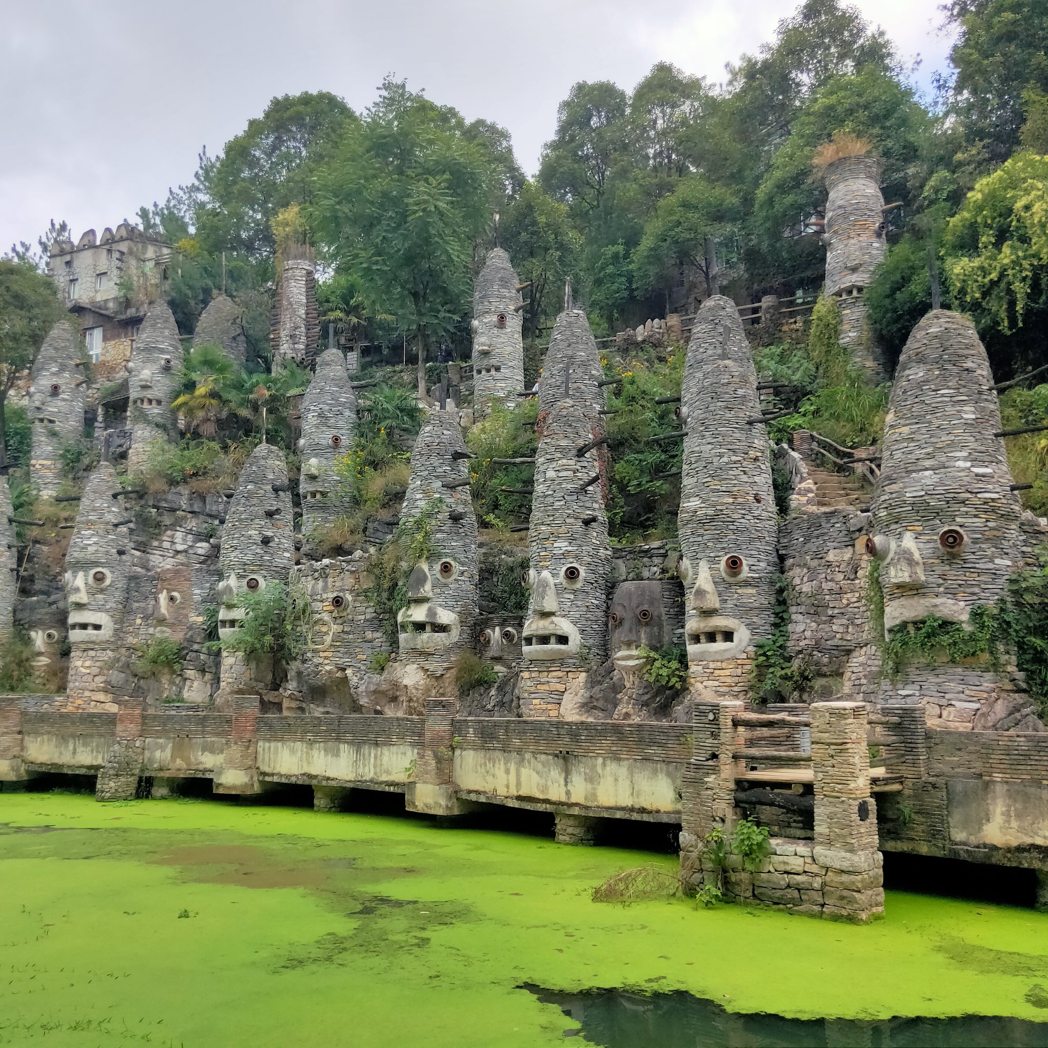 郎溪周边旅游都会
（郎溪周边有什么好玩的）《郎溪周边有哪些好玩地方》