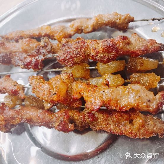 余老三回民烧烤(万达店)