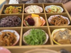 -轻蔬不用等·素食(江苏路店)