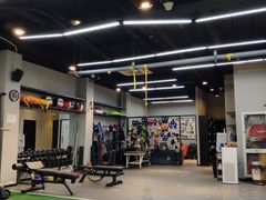 -Freedom Fitness私教健身俱乐部(徐虹北路店)