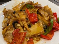 酸笋炒牛肉-美极鲜食坊(宝安南路店)