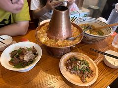 -蜗牛小馆醉乡民谣云南菜(惠新西里店)