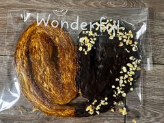 比脸大的草莓巧克力蝴蝶酥-tuan woodfire kitchen(锦绣坊店)