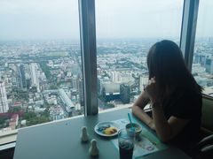 -彩虹云霄酒店76&78层国际自助餐