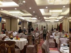 大堂-广州酒家(昌岗地铁站店)