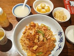 -李犟大爆鳝面·手工蟹黄包(湖滨西湖店)