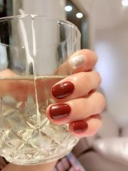 -孔雀手美甲美睫护理