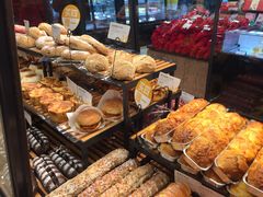 -皇冠幸福里动物奶油生日蛋糕(万达店)