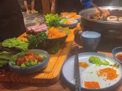 -明洞阿姨·韩式酱蟹烤肉·创意料理(三元桥店)