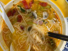 -粉小主·贵州酸汤牛肉粉(南京仙林金鹰店)