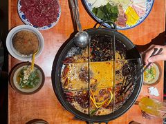 -周小明火锅(黑金冠社区店)